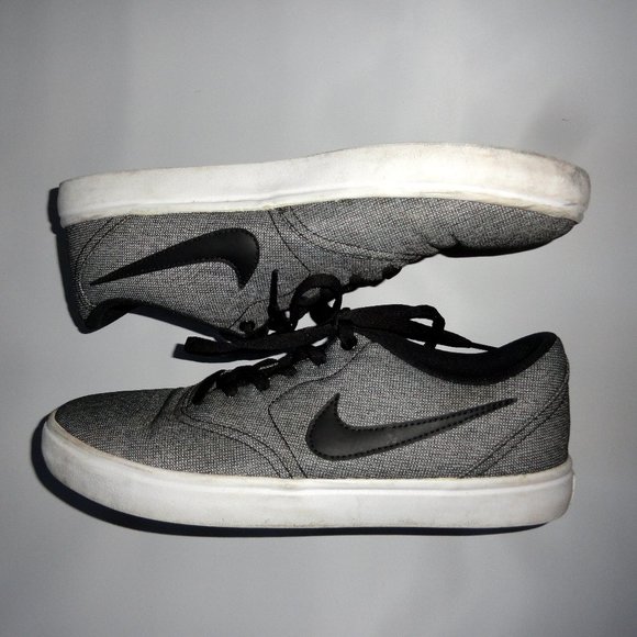 Nike Other - Nike SB Solarsoft Gray Black Tennis Shoe Canvas 10
